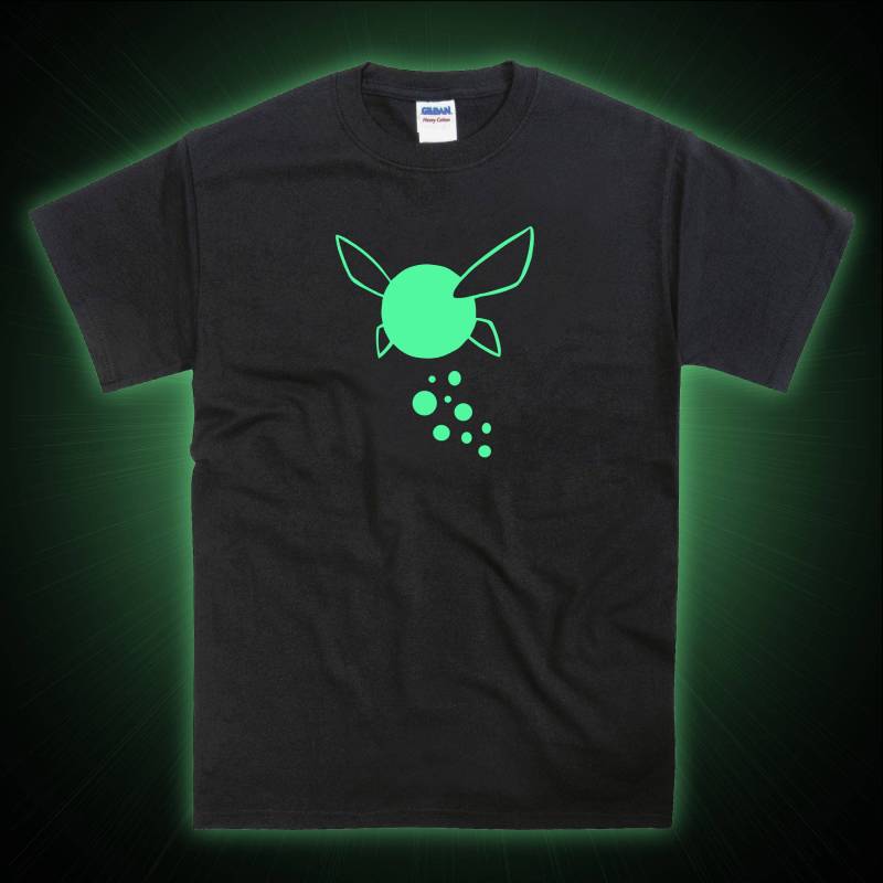 Ocarina Of Time Tribute Glow in The Dark Tshirt von nerdkeyz
