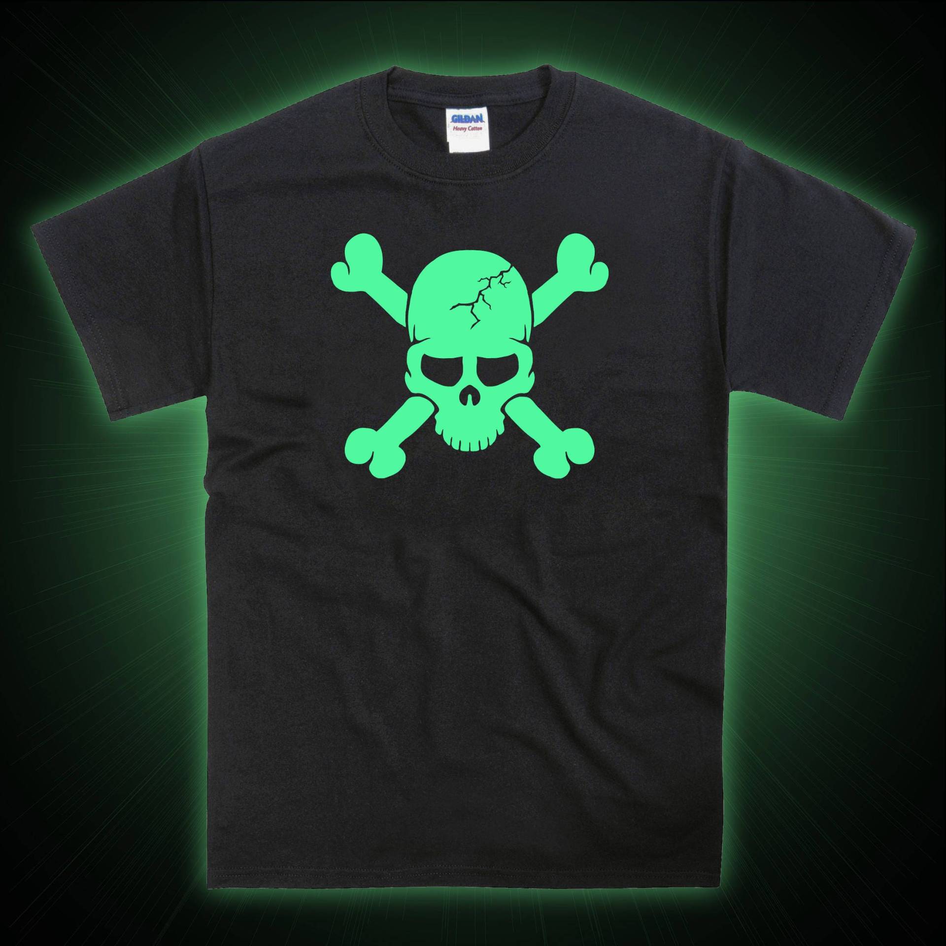 Totenkopf Crossbones Glow in The Dark Tshirt von nerdkeyz