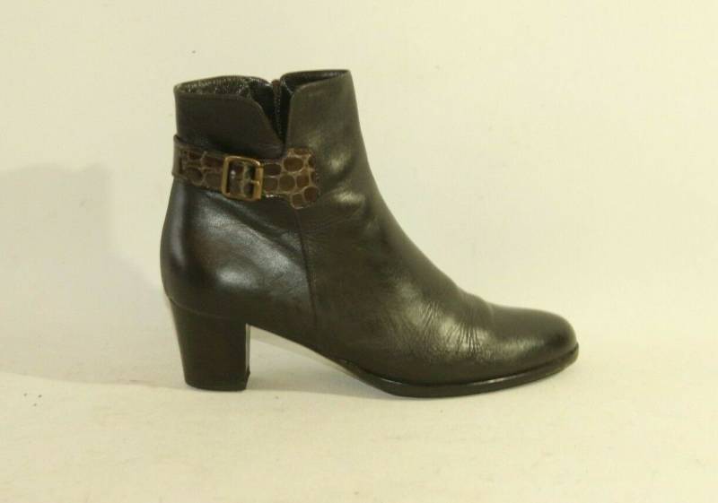 Vintage Braun Leder Cinzia Valle Zip Pointed Mid Heel Casual Stiefeletten Größe 4/37 von neringasvintageshop
