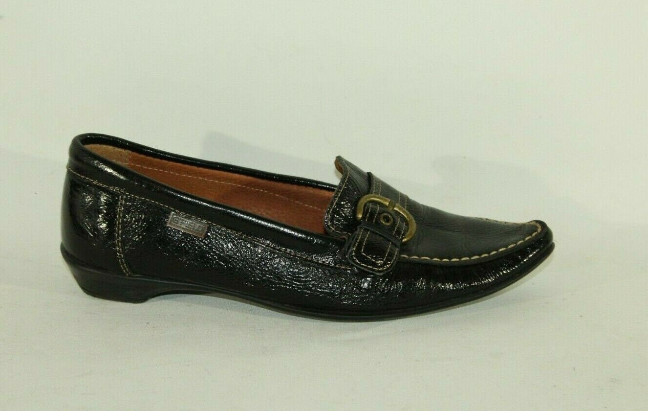 Vintage Damen Schwarz Braun Patient Leder Greenfeld Slip Auf Spitz Schuhe Größe 5/38 von neringasvintageshop