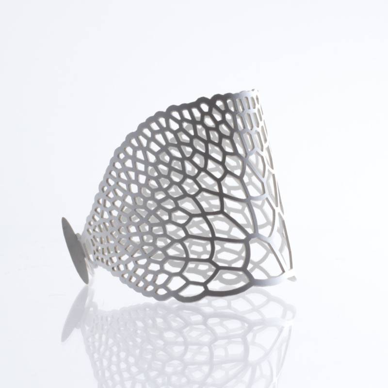 Cren Heraus Armband | Lasergeschnittenes Schmuckgummi Corollaria-Kollektion Cren Heraus Armband | Lasergeschnittenes Schmuckgummi Corollaria-Kollektion von nervoussystem