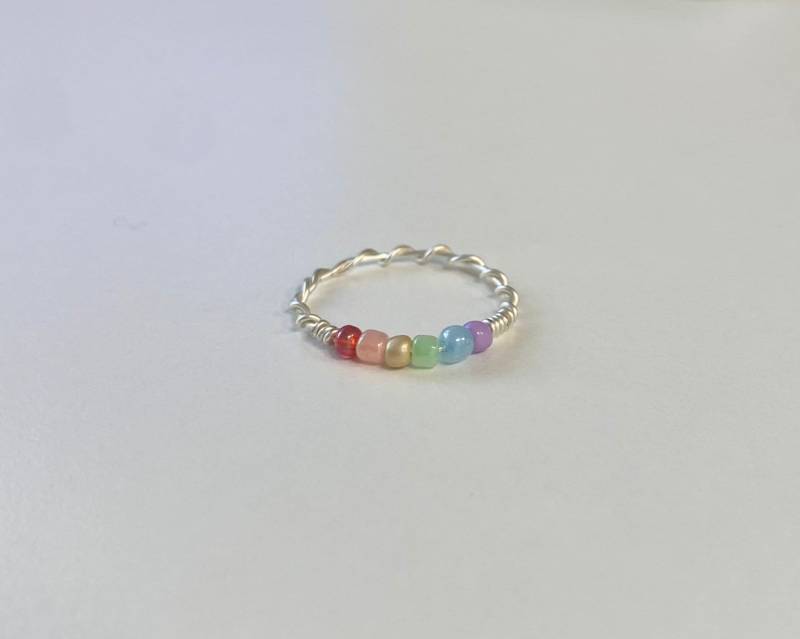 Handmade Pastel Rainbow/Pride Ring Handmade Pastel Rainbow/Pride Ring von nevaria