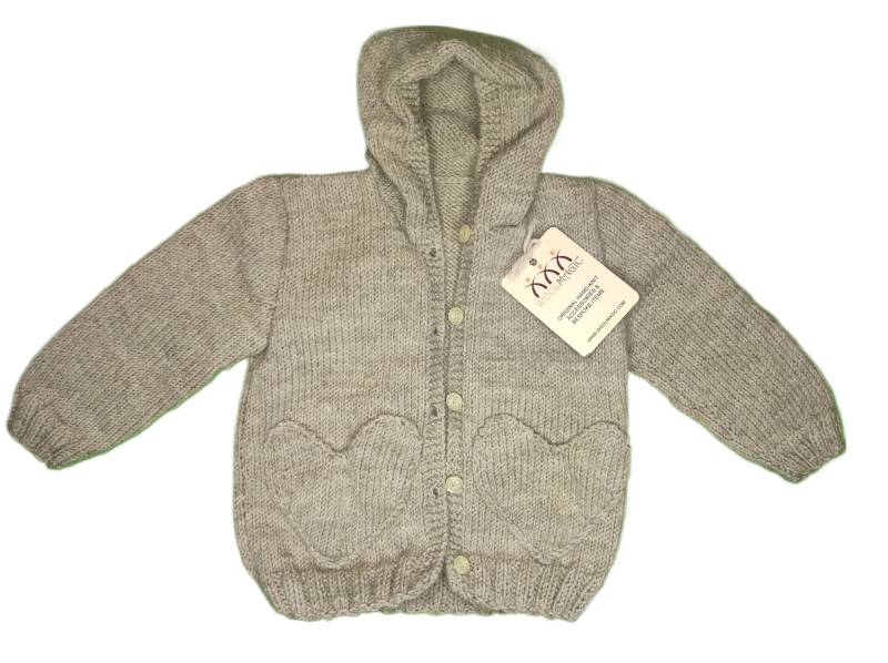 Babyjacke Für Neugeborene Mit Kapuze in Grau Mit Herzen Handgefertigt Merinowolle von newwoolmagic