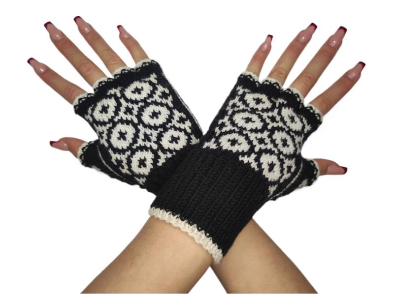 Halbfingerhandschuhe Schwarz Weiß Damengröße M Handgefertigt von newwoolmagic