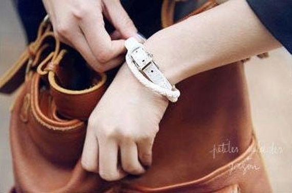 Schnalle Gürtelarmband von newyorkcrafts