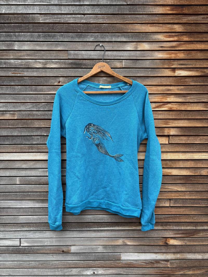 Sea Maiden Sweatshirt Handbedrucktes Blaues Top | Größe S von nicandthenewfie