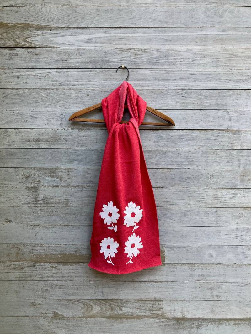 Gänseblümchen Schal, Handbedruckter Weihnachtsgeschenk, Roter Fleece von nicandthenewfie