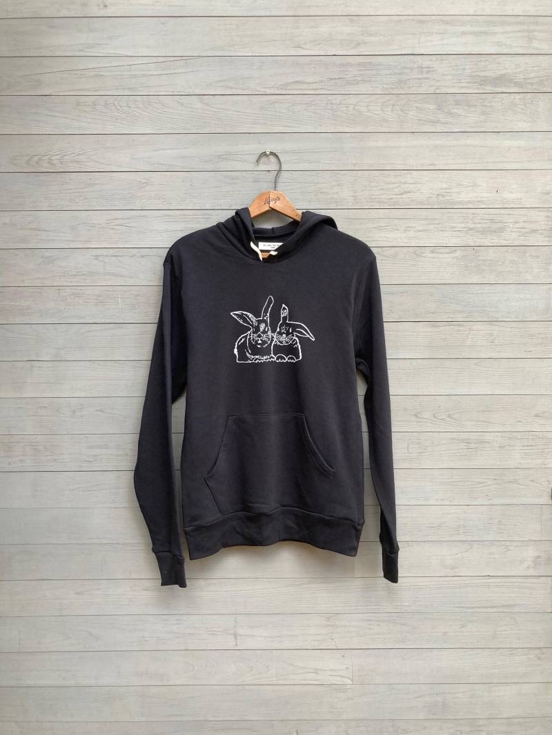 Black Rabbit Hoodie Hand Siebdruck Baumwollmischung, Unisex Fit von nicandthenewfie