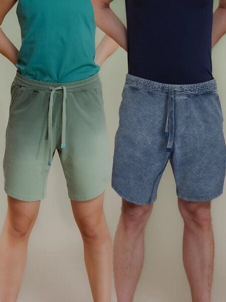 nice to meet me Classic Short Unisex . Tie Dye von nice to meet me