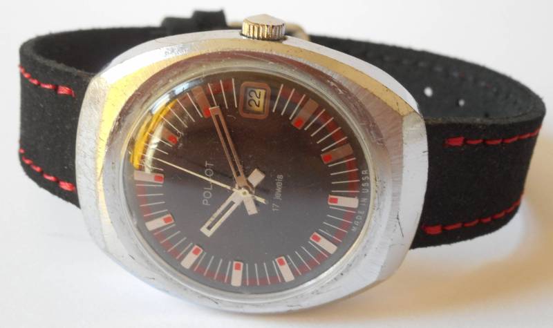 Gut Aussehender Poljot. Massive Und Stilvolle Vintage Herrenuhr Der Udssr von nicevintagewatch