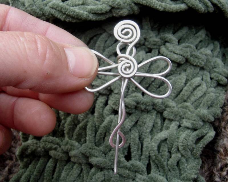Kleine Libelle Sterling Silber Schalnadel, Pullover-Clip, Brosche, Strickaccessoires, Damen Schalnadel Kleine Libelle Sterling Silber Schalnadel, Pullover-Clip, Brosche, Strickaccessoires, Damen Schalnadel von nicholasandfelice