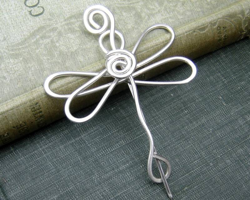 Libelle Schal Pin, Sterling Silber Pullover Verschluss, Brosche, Stricker Geschenk, Stricken Und Häkeln Libelle Schal Pin, Sterling Silber Pullover Verschluss, Brosche, Stricker Geschenk, Stricken Und Häkeln von nicholasandfelice