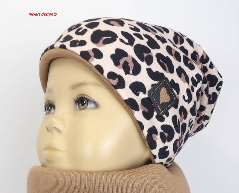 Beanie Mütze Leo Beaniemütze Herbst - Wintermütze Leoprint Wahlw. M Loop O Wickelschal By Niciart Design von niciartdesign