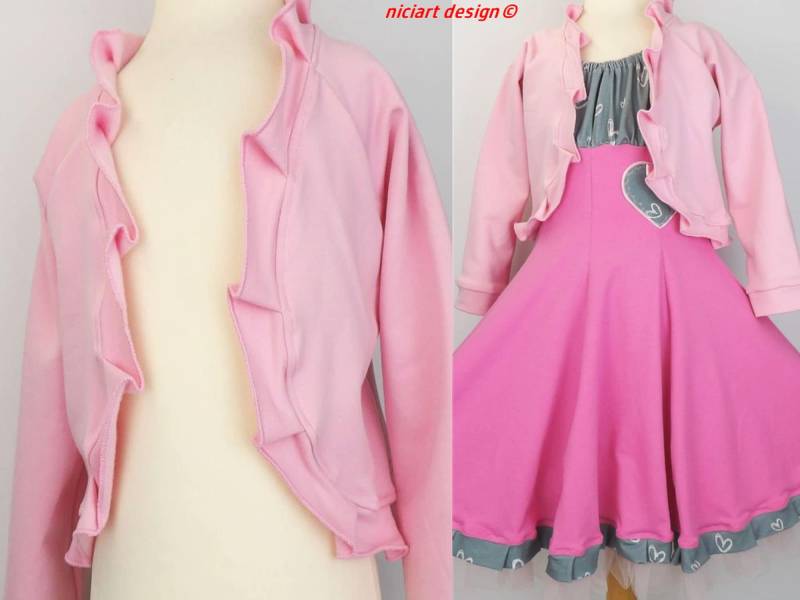 Bolerojacke Bolero Jäckchen Kinder Bw Sweat Rosa Uni Rüschensaum Kurze Jacke Niciart Design Bolerojacke Bolero Jäckchen Kinder Bw Sweat Rosa Uni Rüschensaum Kurze Jacke Niciart Design von niciartdesign
