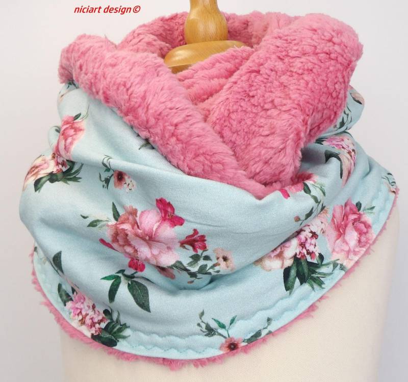Damenloop Loopschal Kuschelschal Baumwollteddy 100% Bio Bw Aqua Altpink Blumen Niciart Design von niciartdesign