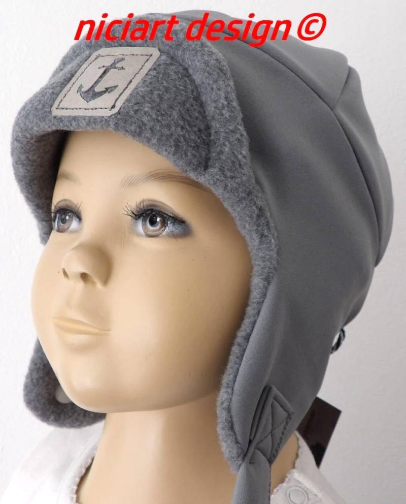 Fliegermütze Pilotenmütze Softshell Polarfleece Ohrenmütze Wintermütze Grau Niciart Design von niciartdesign