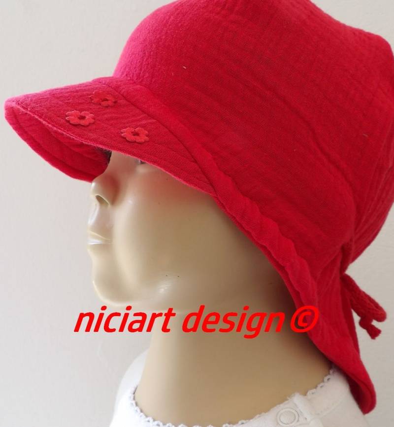Musselin Sommerhut Sommermütze Musselinmütze Nackenschutz Schirmmütze Sonnenhut 100% Baumwolle Uni Kirschrot Rot Niciart Design von niciartdesign