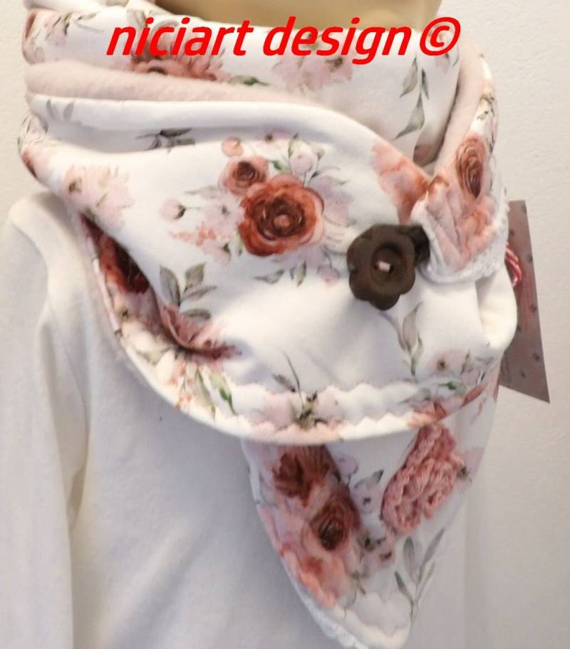 Niciart Designer Kinder Wickelschal Dreiecksschal Winterschal Bw Jersey Polarfleece Rosen Spitze Mit Verschluss von niciartdesign