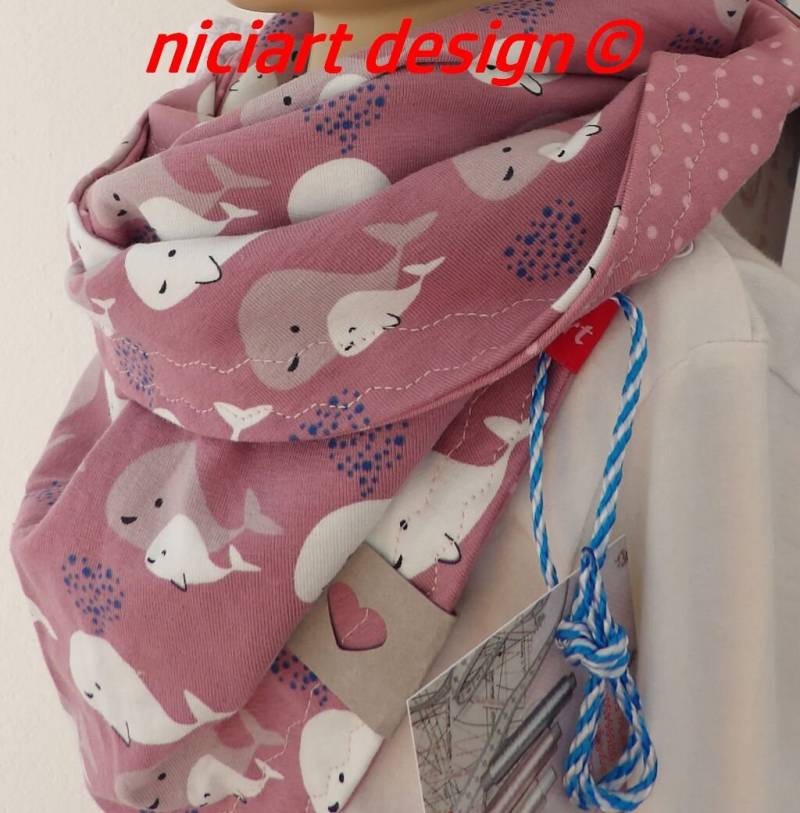 Niciart Designer Kinder Wickelschal Dreieckstuch Dreiecksschal Bw Jersey Altpink Altrosa Wale Pünktchen Knebelknoten U Schlaufe Z Fixieren von niciartdesign