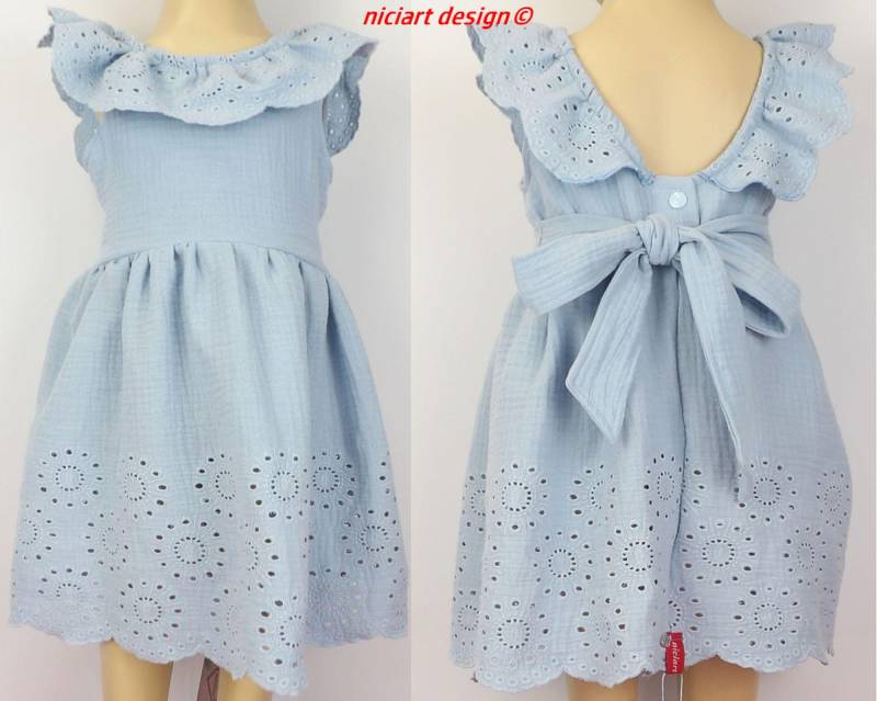 Sommerkleid Blumenmädchen Partykleid Einschulungskleid Musselinkleid Lochstickerei Bogenkante Hellblau Uni Wahlw. Bolerojacke Niciart Design von niciartdesign