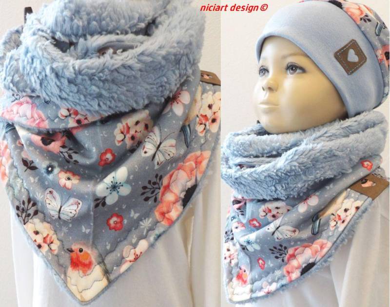 Wickelschal Muckeliger Dreiecksschal Dreieckstuch Winterschal Grau Bunt Rotkehlchen Knebelknopf Niciart Design von niciartdesign