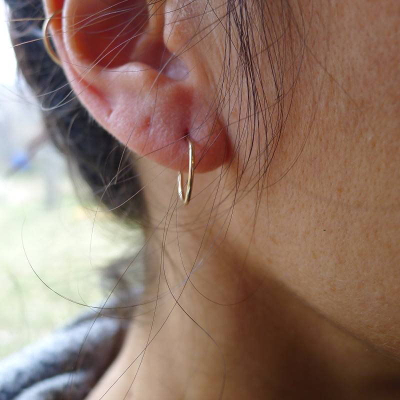 Silberne Ohrcreolen ~ in Handarbeit Aus Sterlingsilber Oder 14K Gold Fill Sicher Leicht Angenehm Für Lange Haltbarkeit Silberne Ohrcreolen ~ in Handarbeit Aus Sterlingsilber Oder 14K Gold Fill Sicher Leicht Angenehm Für Lange Haltbarkeit von nicolebigg