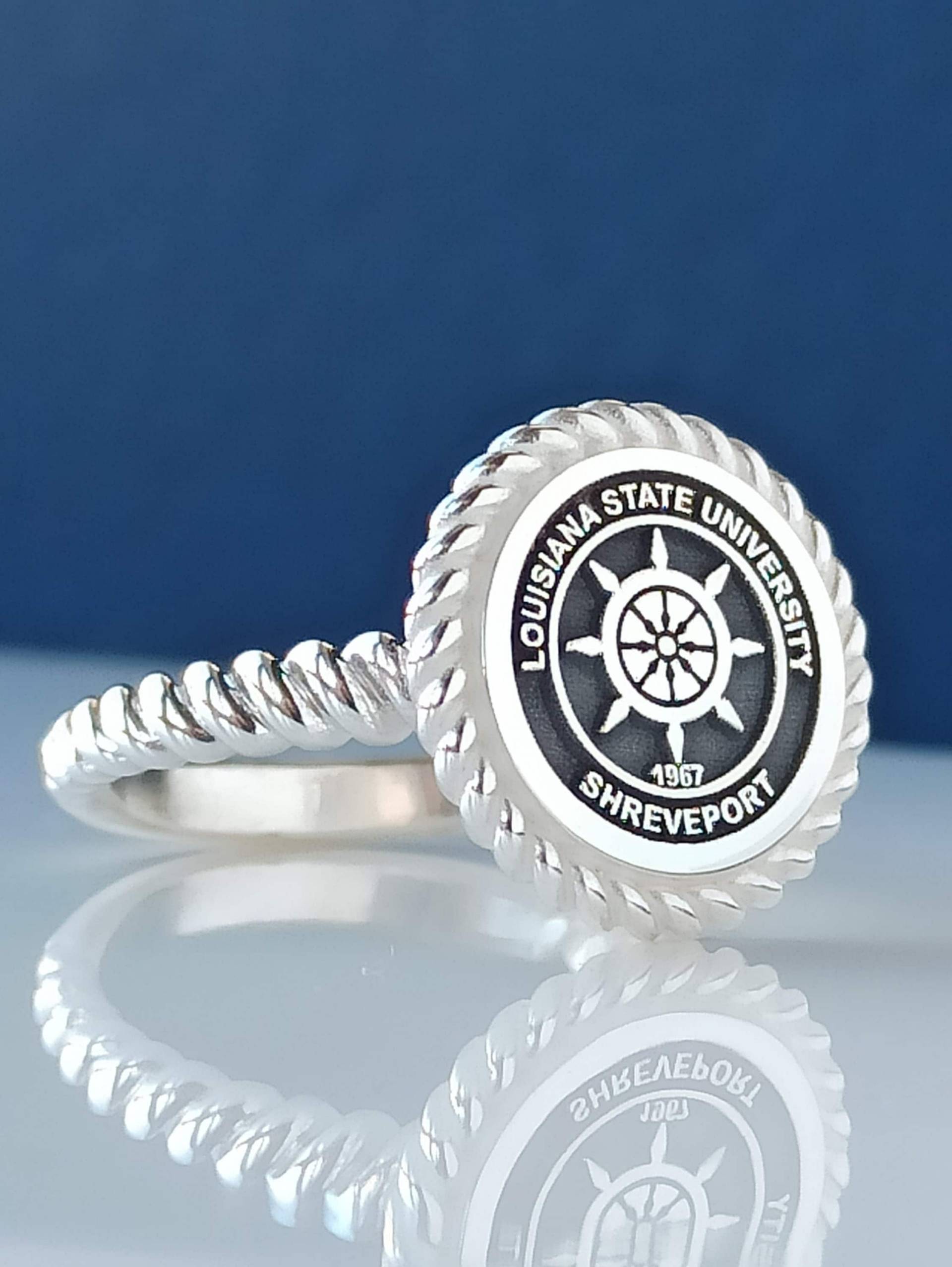 Abitur Geschenk, Personalisiertes Geschenk , College Ring Uni Abschluss Frauen Seil Muster von nidajewelers