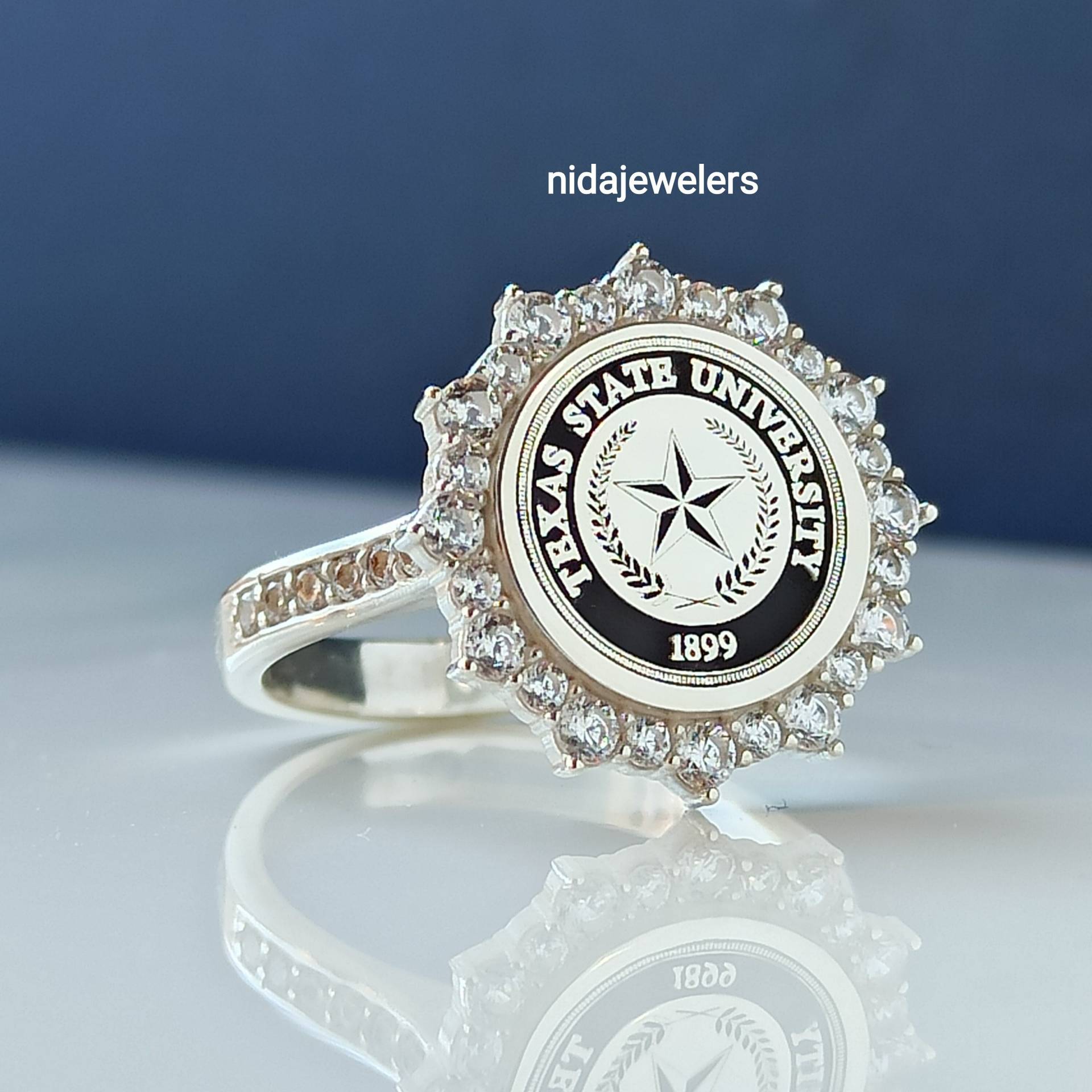 Abitur Geschenk, Personalisiertes Geschenk , College Ring Uni Abschluss Frauen Signet Ring von nidajewelers