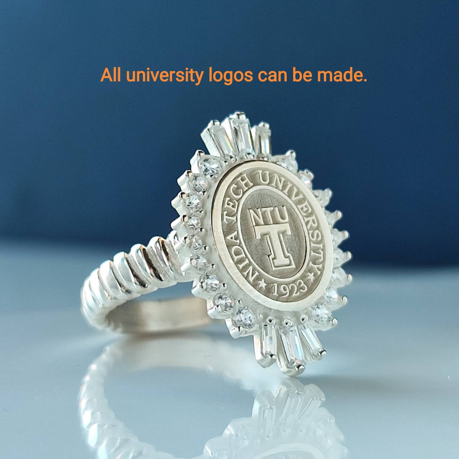 Baguette Stein Ring, Personalisiertes Geschenk, Uni Ring, Uni Ring, Klasse Ring, Abschluss Ring, Frauen Ring, Weihnachtsgeschenk von nidajewelers