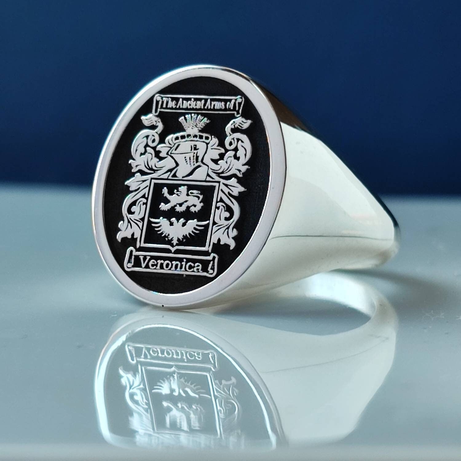 Personalisierter Monogramm Ring - Schmuck in Silber Oder Gold Handgemachtes Geschenk Für Geburtstage, Jubiläen Besondere Anlässe Personalisierter Monogramm Ring - Schmuck in Silber Oder Gold Handgemachtes Geschenk Für Geburtstage, Jubiläen Besondere Anlässe von nidajewelers