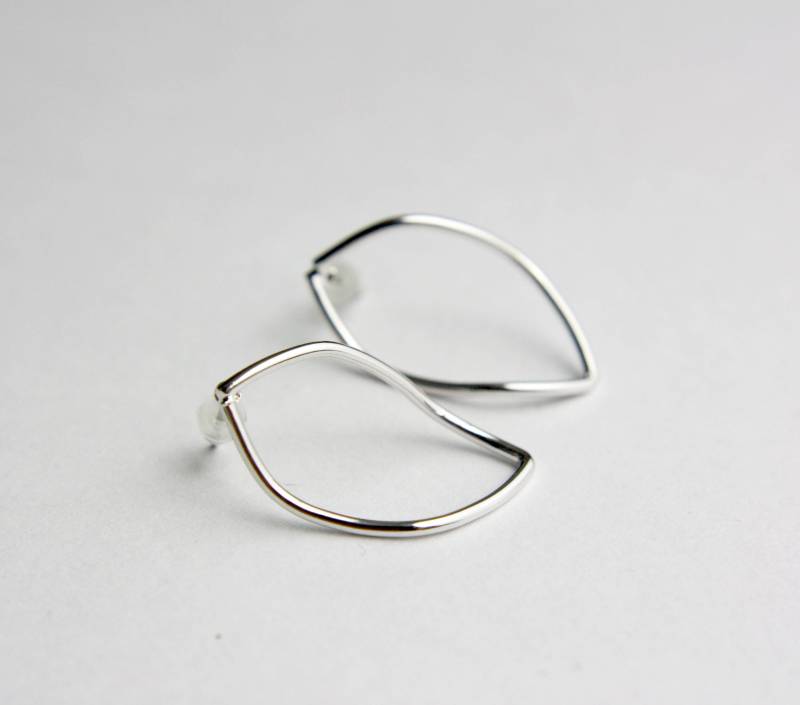 Drops Swinging-Silver-Plated Stud Earrings Minimalist Geometric Discreet von niemalsmehrohnede