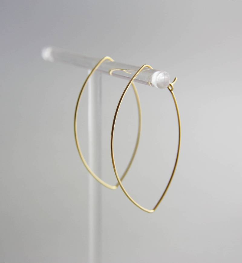 Elegant Gold Plated Hoop Earrings, Drop Subtle Minimalist Hanging Threaderearrings, Golden Earrings von niemalsmehrohnede