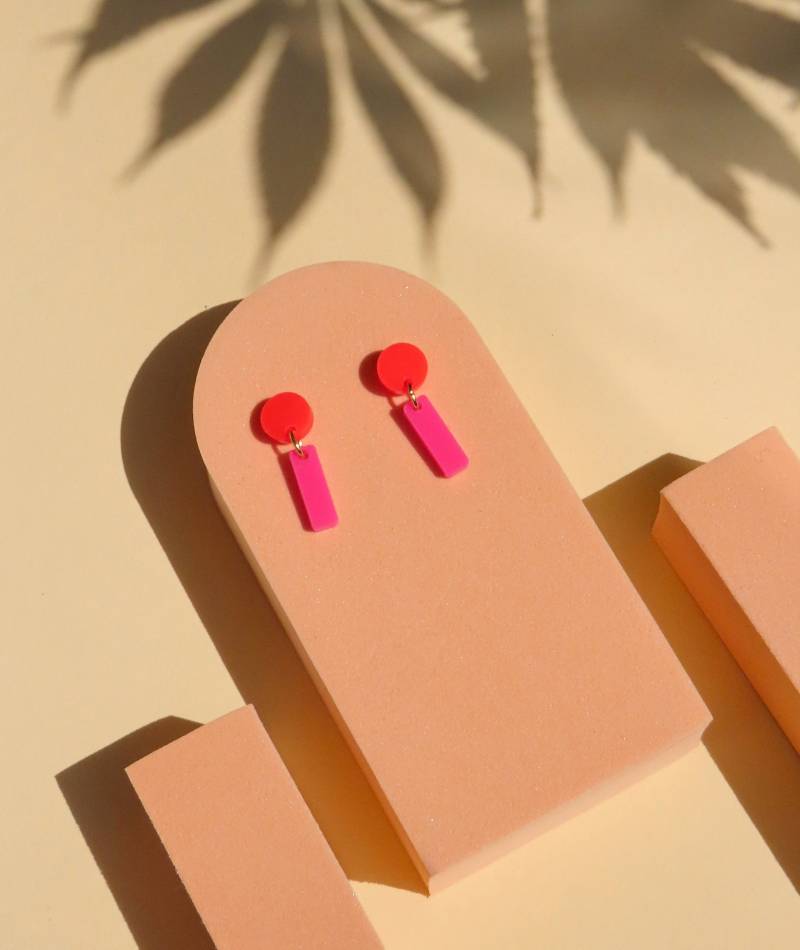 Mini Sticks Statement Ohrringe - Feuerrot Pink von niemalsmehrohnede