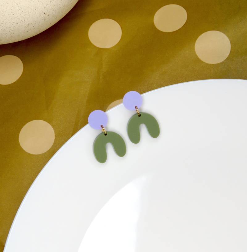 Olive Flieder Arch Bogen Ohrringe von niemalsmehrohnede