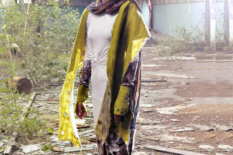 Grüner Filz Schal in Irland Aus Superfeiner Merinowolle Und Lokalen Luxus Wolle Gemacht von nikicollier