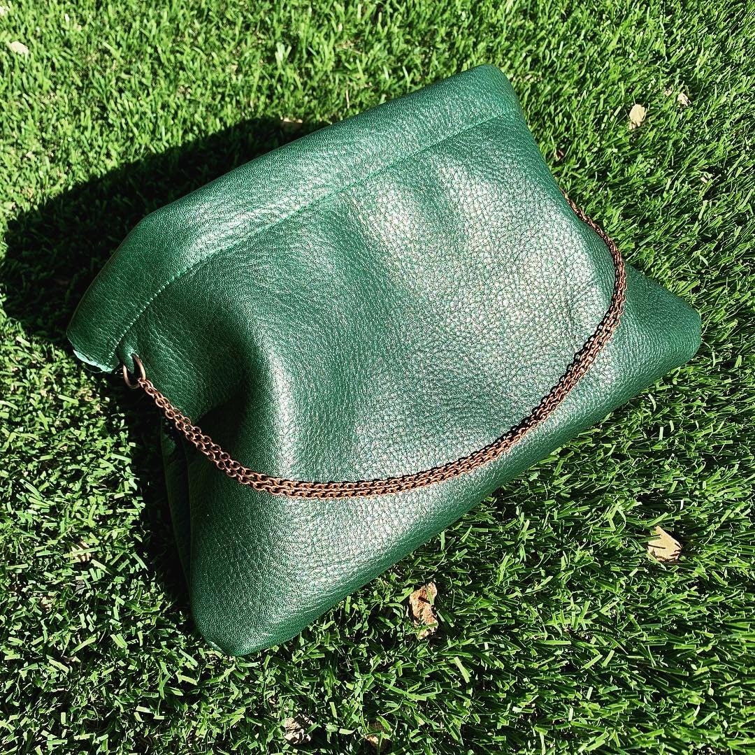Grüne Leder Schnapprahmen-Kupplung/Lederhandtasche Abendtasche von nklugerdesigns