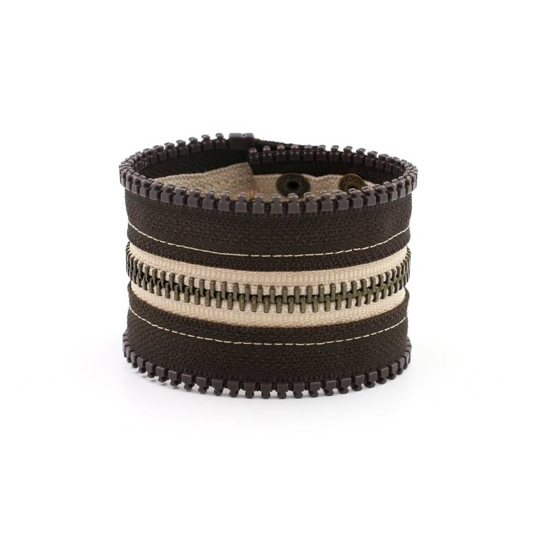 Reissverschluss Armband in Braun Und Beige. Größenverstellbar von nklugerdesigns