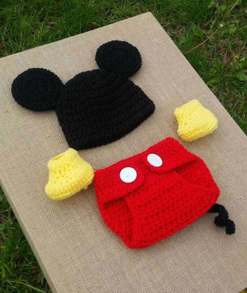 Handgefertigte Häkeln Neugeborenen Baby Junge Mickey Mouse Hat Windel Cover Und Booties, Photo Prop, Set Rot von nloco33