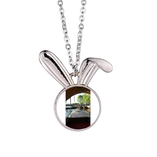 no/no Art-Deco-Halskette mit Hasen-Anhänger, Motiv: Szene von außen, Modeschmuck, Geschenk von no/no