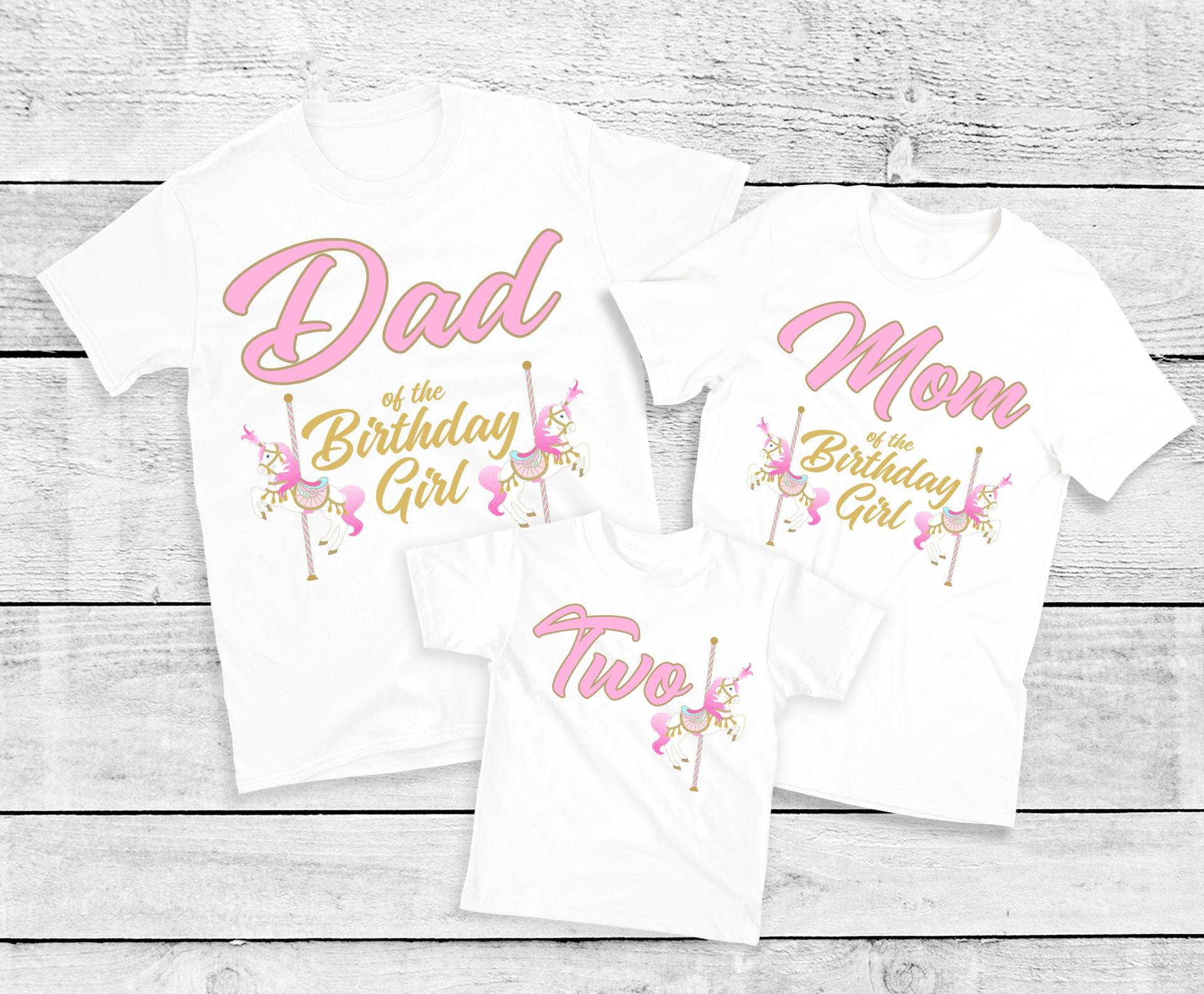 Karussellpferd Familien-T-Shirts Für Ihre Geburtstagsfeier - Rosa Und Goldenes Mädchen, Karussellpferd-Geburtstagskind, Mutter, Vater, Nana, Papa von noellebydesign