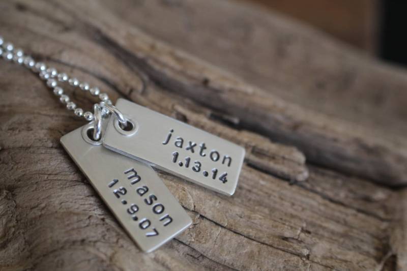 Personalisierte Hundemarke, Namen Und Datum Halskette, Mama Schmuck, Papa Halskette - Sterling Silber Geschenk Für Neuen Vater von noisycricket