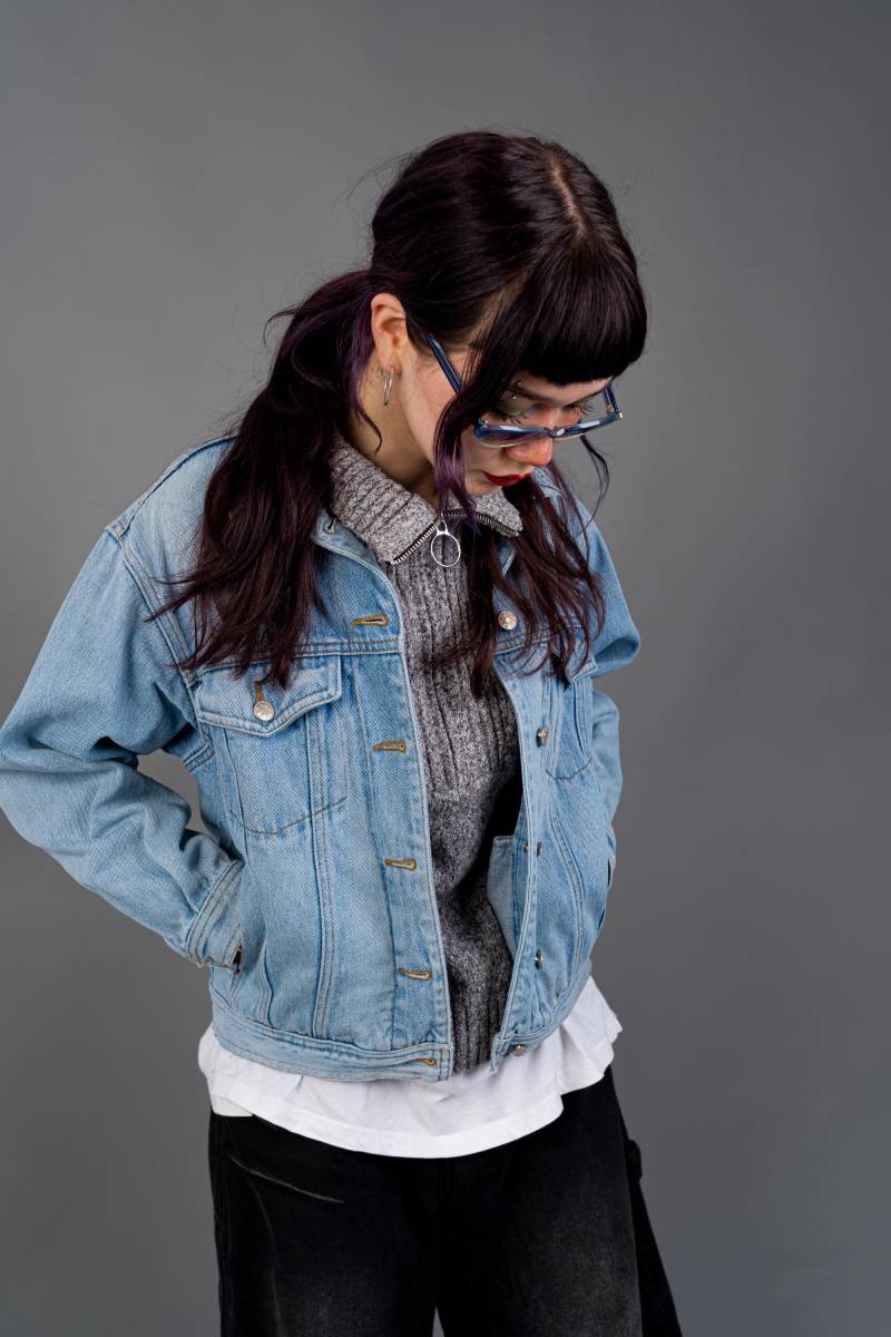 80S Vintage Blue Denim Trucker Jacket - Size S Gender Neutral Grunge Style Arizona Jeans Jacket von nonaClothingVintage