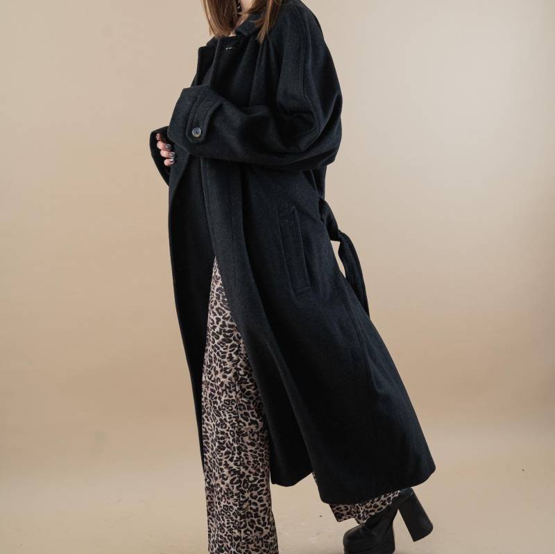 90S Vintage Black Loden Wool Coat, Woman European Overcoat, Size Large Gender Neutral With Belt Second Hand von nonaClothingVintage