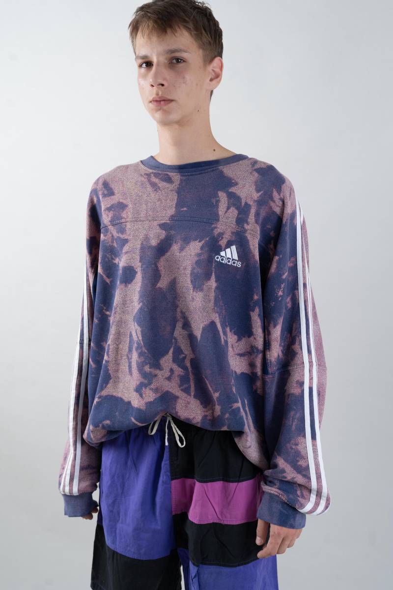 Vintage Adidas Sweater Sweatshirt Crewneck Jumper Purple Tie Dye White With Label 80S Cotton Size Xl - Oversized von nonaClothingVintage