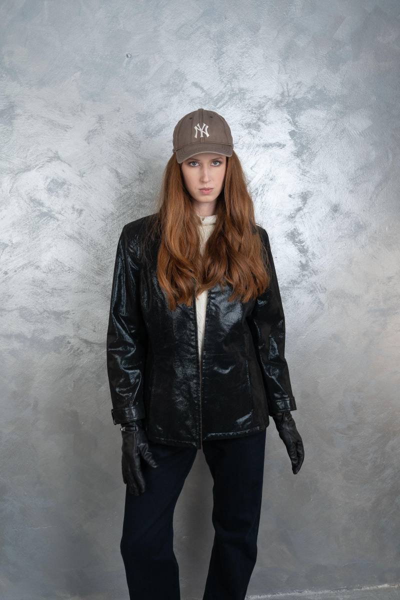 Vintage Black Shiny Coat Zip Up Oversized Size L 80S 90S Cropped Second Hand von nonaClothingVintage