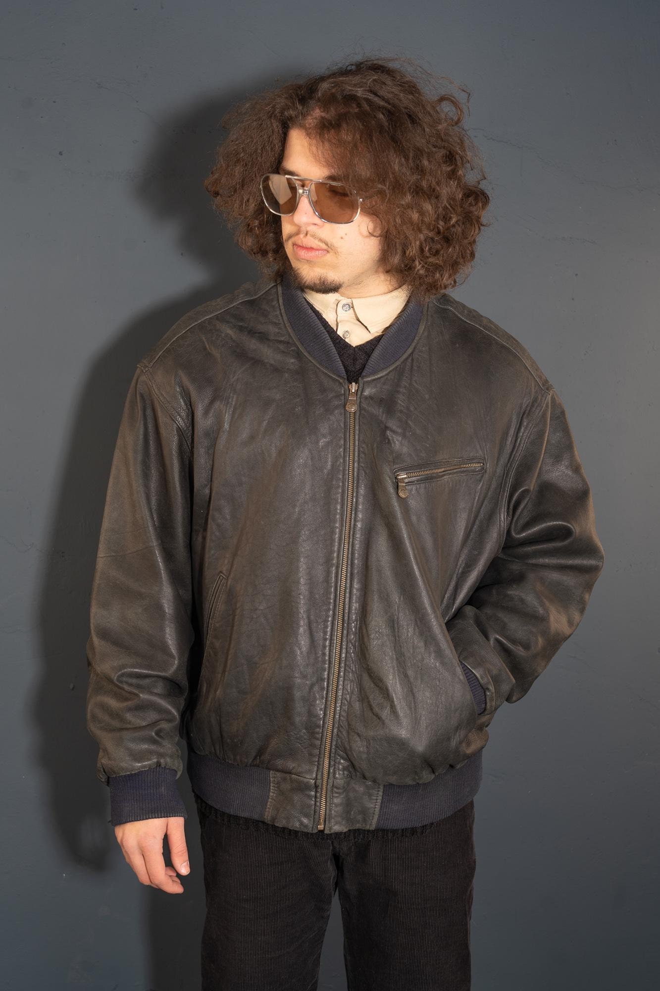 Vintage Bomber Leather Jacket Grey Black Size L/Xl Distressed Second Hand 80S 90S von nonaClothingVintage