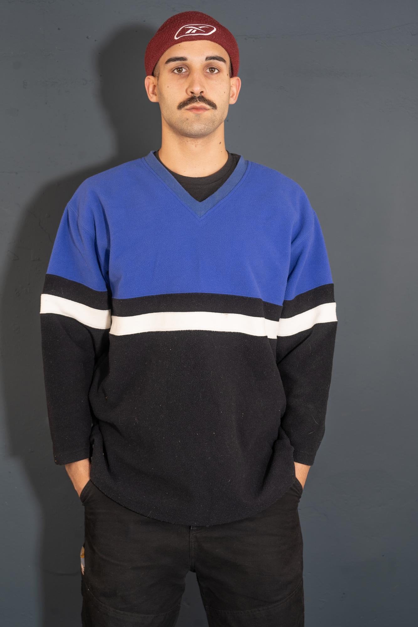 Vintage Fleece Jumper V-Neck Blue & Black Polar Sweater Size Xl 90S Gender Neutral Striped Pattern von nonaClothingVintage