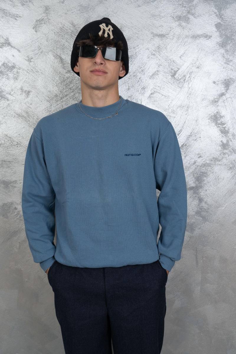 Vintage Fruit Of The Loom Crewneck Jumper Sweatshirt Blue Cotton Size L 80S 90S von nonaClothingVintage
