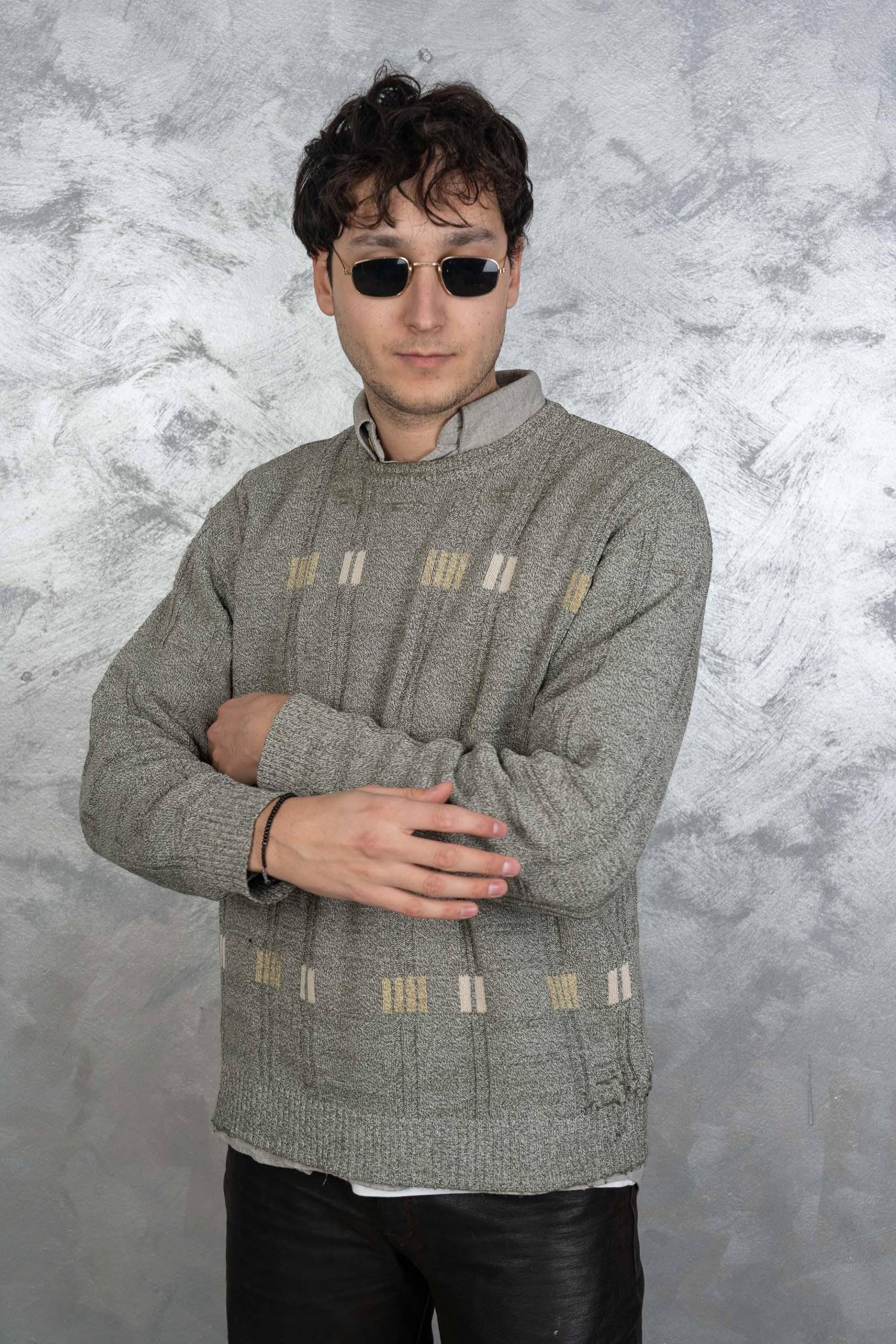 Vintage Grandpa Sweater Green Grey Abstract Geometrical Pattern Size L Knitted 90S Gender Neutral von nonaClothingVintage