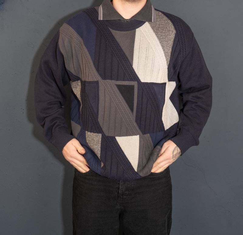 Vintage Grandpa Sweater Grey White Blue Abstract Geometrical Pattern Size L Knitted 90S Gender Neutral von nonaClothingVintage